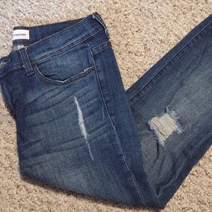 Sneak peek jeans size 7